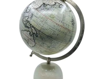 Lot 041
Table Top Globe with Marble Base