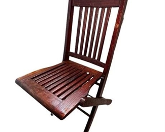 Lot 074 1 Bid(s)
Vintage Wooden Oak Folding Chair