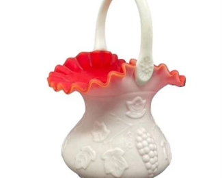 Lot 122 8 Bid(s)
Vintage Kanawa Milk Glass Bridal Basket Grape Vine Style White & Red