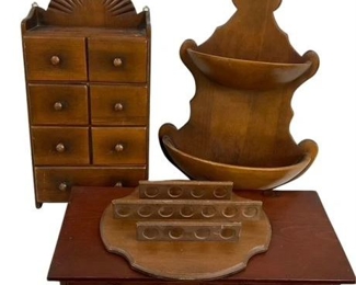 Lot 155 1 Bid(s)
Lot of Wooden Wall Hanging Items, Wooden Drawers, Wooden Chess Board (5 Items)