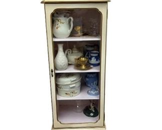 Lot 201 8 Bid(s)
Glass Front Display Cabinet