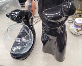 Hager pottery figures