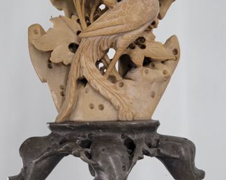 Vintage carved Chinese Soapstone figurine 