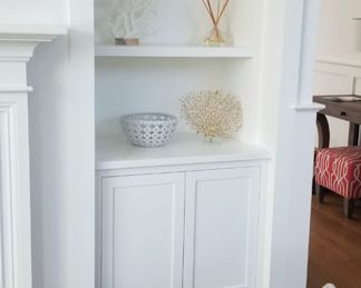 Built in shelving; seashore decor
