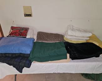Wool, cotton blankets