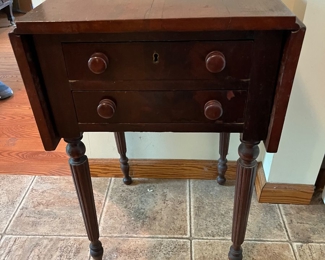 Drop leaf side table with two drawers