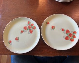 Vintage Cavitt Shaw Berry Plates