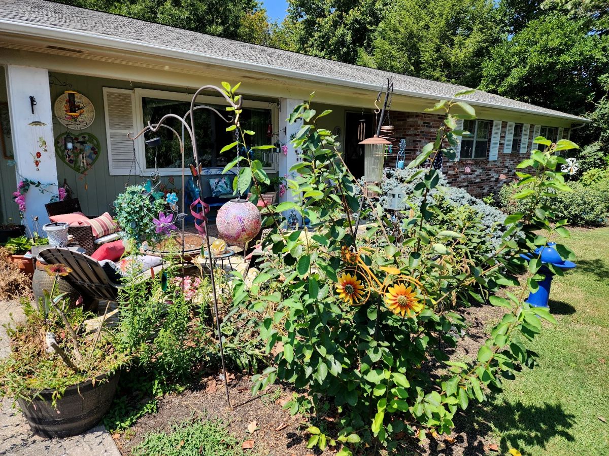 HUGE Alcoa Estate Tag Sale House is PACKED FULL! starts on 9/1/2023