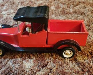 1920's Style Wooden Toy Truck
