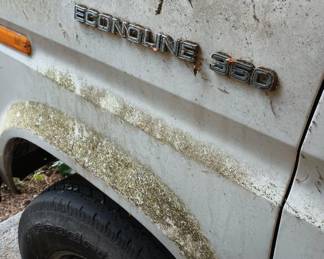 1986 FORD Econoline-350 Box Truck