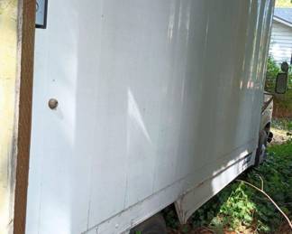 1986 FORD Econoline-350 Box Truck