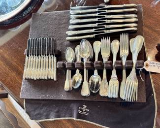 Buccellati Nantucket Silver Plate Silverware - 70 Piece Set