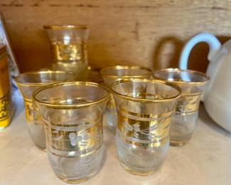 Set of 7 Clear Glass Gold Rim/Design Shot Glasses