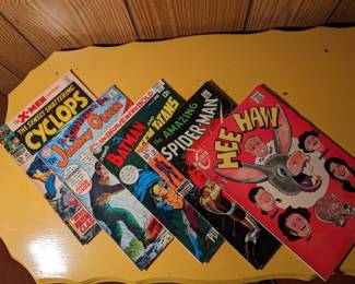 Xmen - Superman - Batman - Spiderman - Hee Haw Comic Books