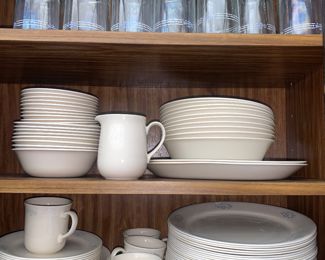 Corelle & Corningware Dish Set