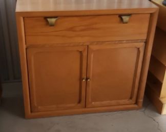 MCM Mid Century 2 pc Cabinet with Original Hardware (Missing 1 glass from top) Bottom 33"W x 20"D x 32"H Top 31"W x 33"H x 13"D $495