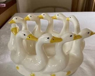 Vintage Ceramic Ring of 10 Swans/Geese/Ducks Candle Holder Centerpiece  Planter Call