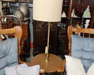 Vintage Laminate Top Table with Built in Floor Lamp with Shade $95