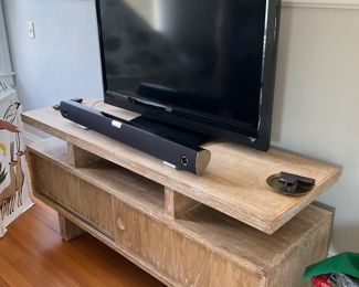 GREAT TV, SOUND BAR AND  TV STAND  DESIGN CENTER