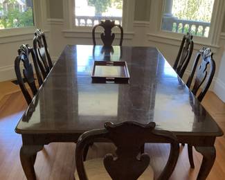 Dining room table 4 leaves