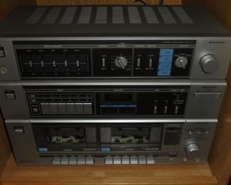 Sanyo equalizer/am-fm/ cassette