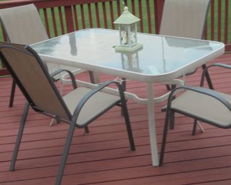 Glass top table w/6 matching chairs