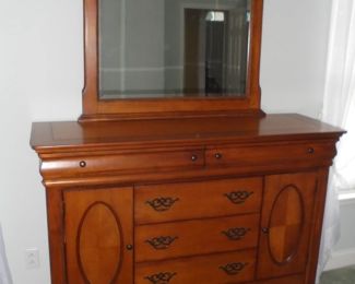 Matching high dresser w/7 drawers /2 doors/& mirror