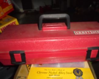 Craftsman Dremel w/bits in hard case