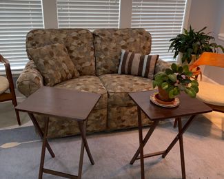 LA-Z-Boy electric double recliner