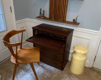 Chest Of Drawers With Butler’S Desk...  antique milk can, MCM Slatted shelves