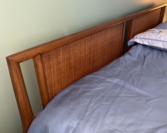KiNG MCM headboard w/ mattress /box spring