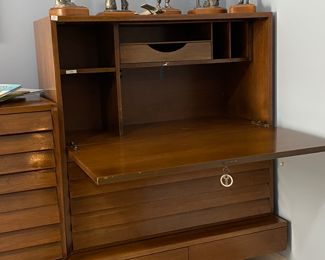 Merton Gershun for American of Martinsville MCM modular walnut sideboard. credenza bench (3 pces, endless possibilites)