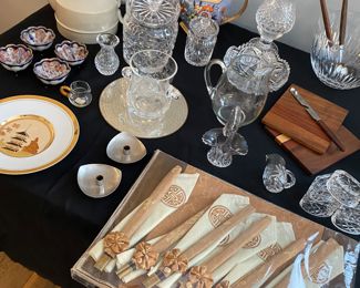 6 place setting Asian chopsticks, napkins, place-mat set