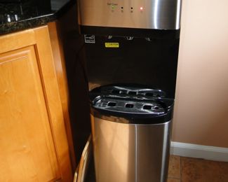 Brio Water Dispenser $100