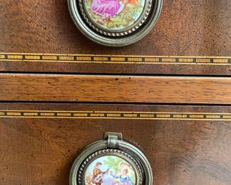 Antique Mahogany Lady's Desk With Banded Tambour Sliding Doors & Satinwood Inlay. Photo 6 of 6.