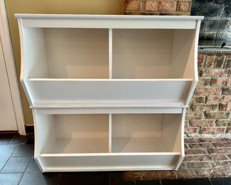 White Entryway Storage Cubbie