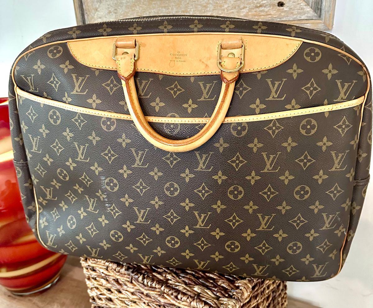 Louis Vuitton Alize Canvas Monogram Travel Bag