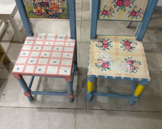 2 kids chairs