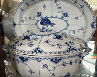 ROYAL COPENHAGAN CHINA.