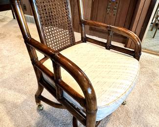 A beautiful MCM (Mid Century Modern 1940's - 1960's) Bamboo Dining Room Table and Chairs Set! VERY NICE! 