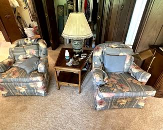 Another example of a GREAT wedge table, lamp and upholstered side chairs! 
