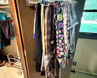 Some lovely scarves of all shapes, sizes, colors and materials! 