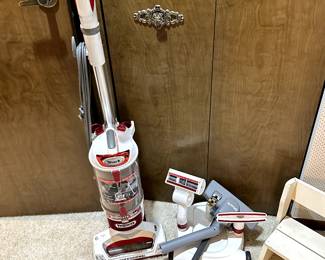Shark Vacuum Cleaner and accessories! 