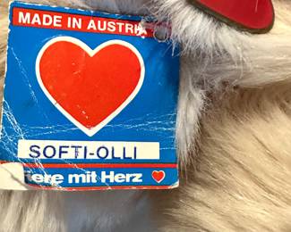 Australian Softi-Ollie stuffed Bear! MINT with original 1983 receipt! 