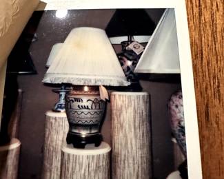 Fantastic Carlton James Galleries Lamp! Hand painted! Comes with original tag and receipt! 