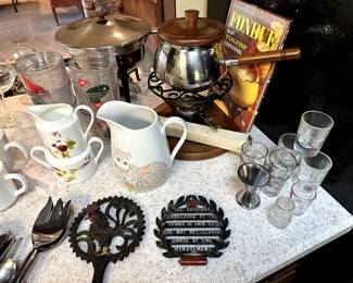 Awesome MCM Fondu Puts, assorted shot glasses! 