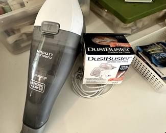 a Black and Decker cordless Dust Buster WORKS PERFECTLY! 