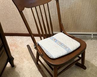 Sweet little rocker! 