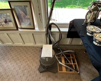 Fantastic Vintage Rainbow Vacuum with accessories!   