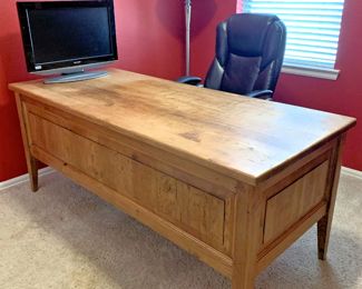 Great Rustic wood desk